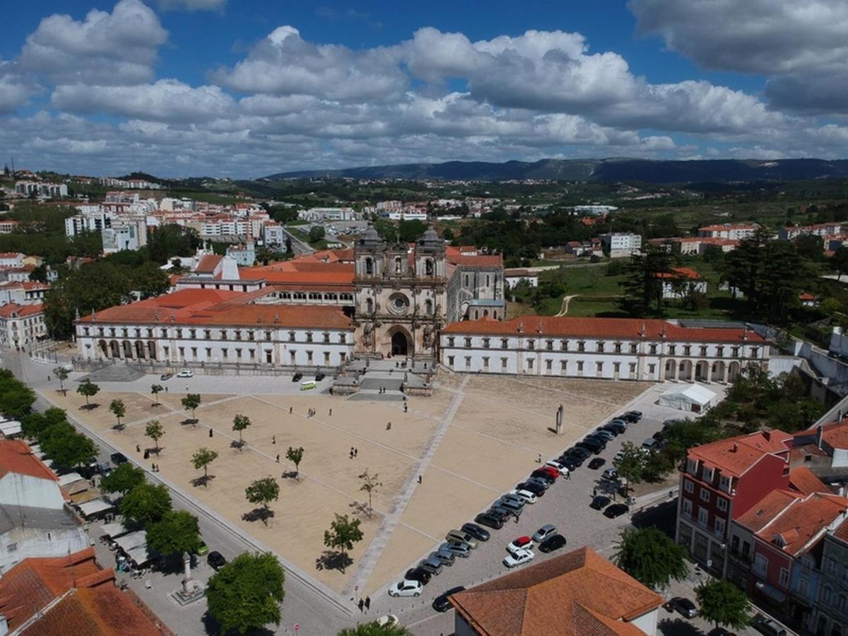 Quartos Confortaveis Em Casa Proximo Ao Mosteiro Batalha Ngoại thất bức ảnh
