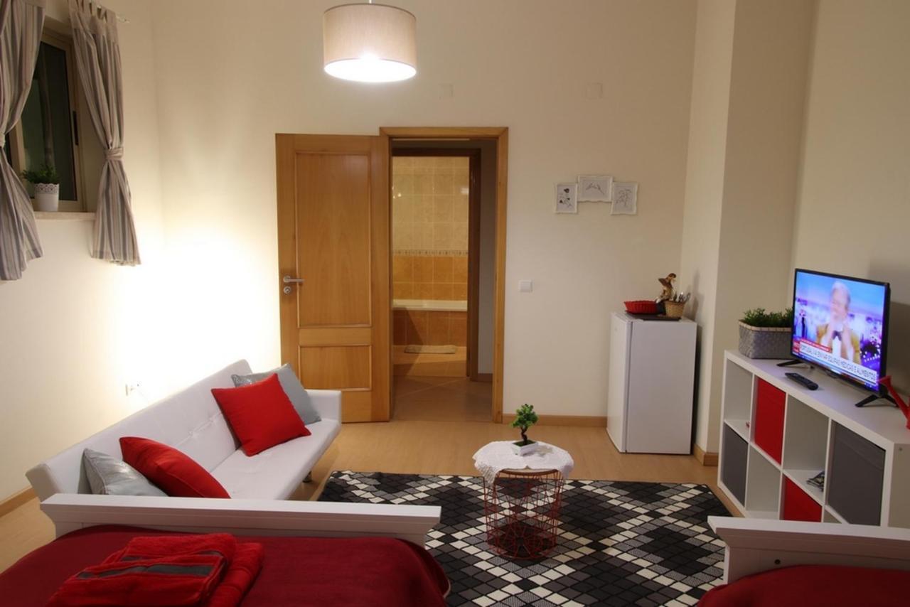 Quartos Confortaveis Em Casa Proximo Ao Mosteiro Batalha Ngoại thất bức ảnh
