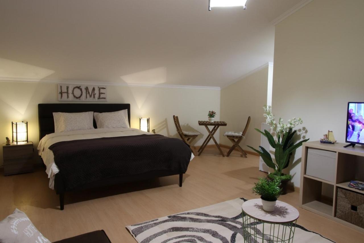 Quartos Confortaveis Em Casa Proximo Ao Mosteiro Batalha Ngoại thất bức ảnh